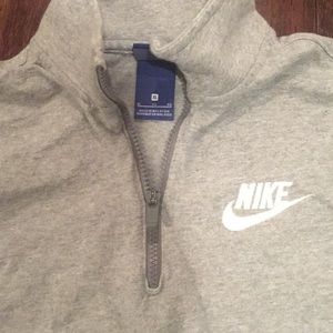 Nike Shirts & Tops - Boys Nike sz XL Gray 1/4 Zip Nike Shirts & Tops - Boys Nike sz XL Gray 1/4 Zip
